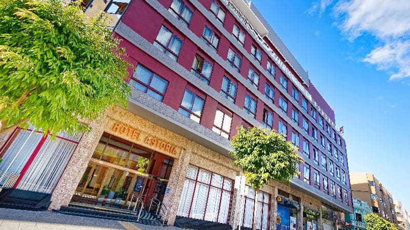 Bull Astoria photo 3