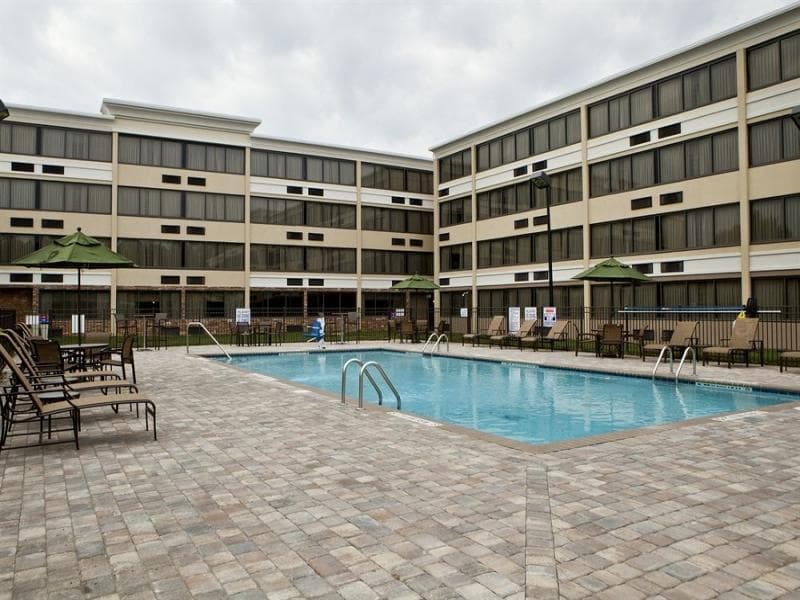 DoubleTree by Hilton Greensboro Airport