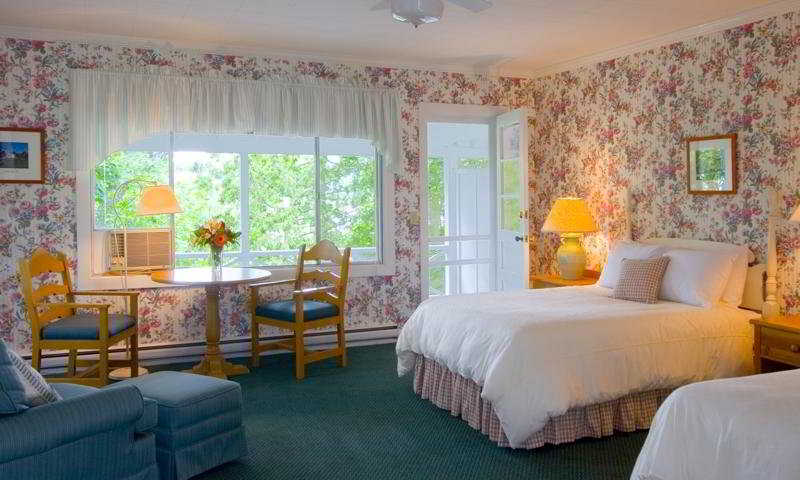 Basin Harbor photo 3