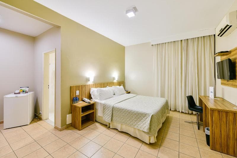 Plaza Inn Augustus photo 5