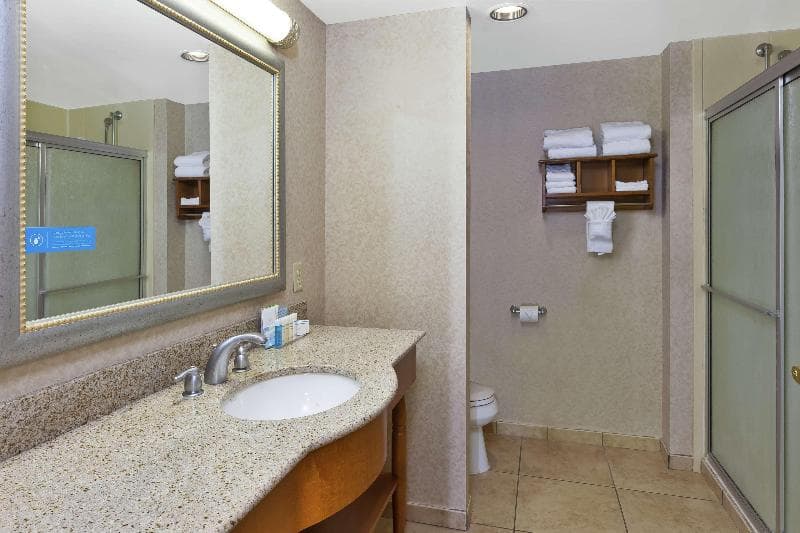 Hampton Inn Idaho Falls At the Mall photo 4