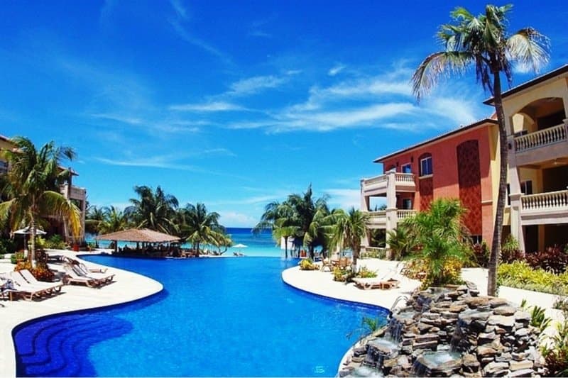 Infinity Bay Spa & Beach Resort