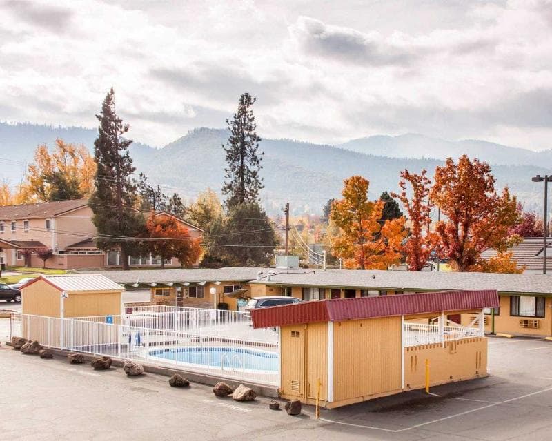 Rodeway Inn Ashland photo 2