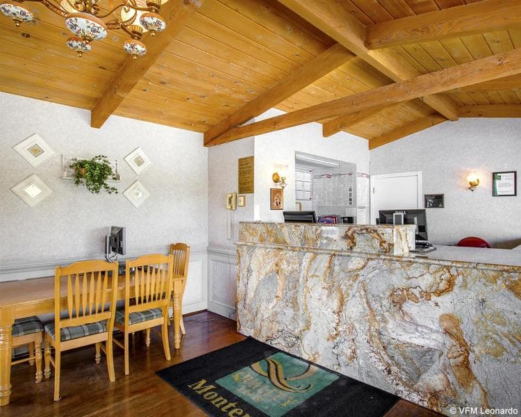 The Arbor Inn Monterey photo 4