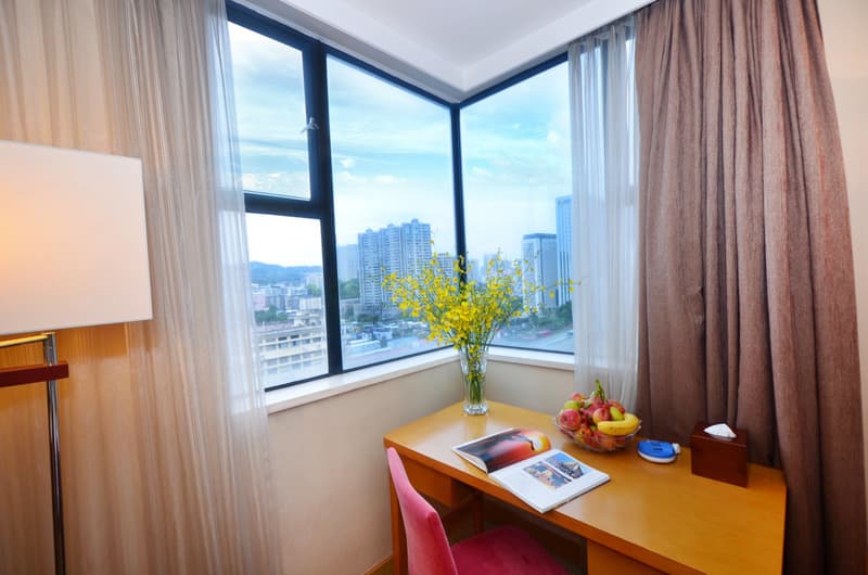 Seashine Hotel photo 2