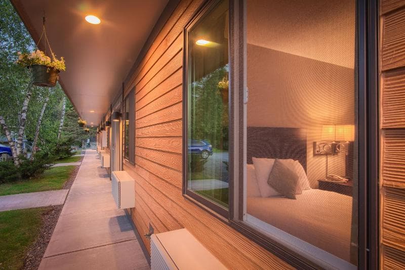 Sun And Ski Inn And Suites photo 5