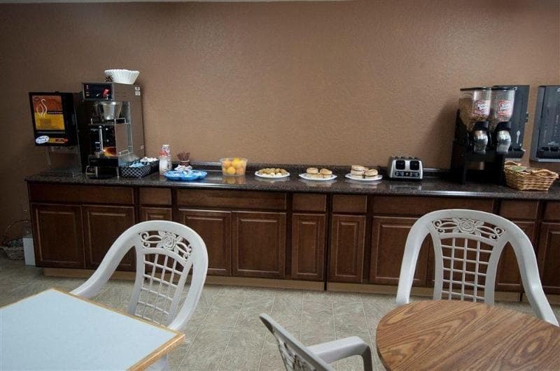 Cedarwood Inn of Ashland photo 2