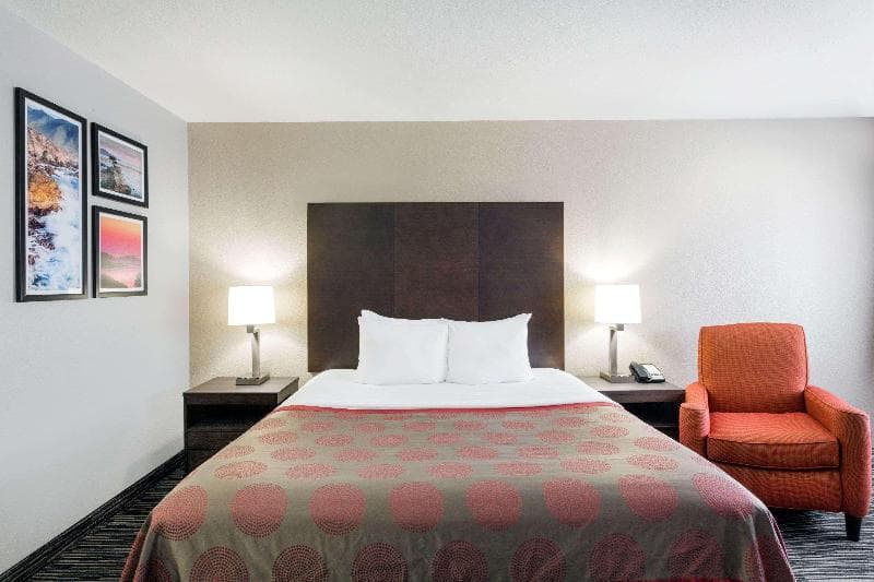 Ramada by Wyndham Monterey photo 4