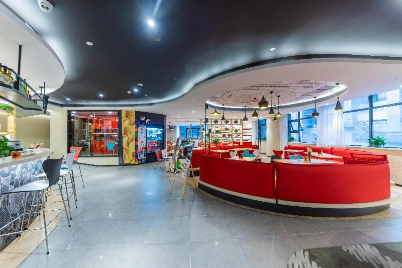 Ibis Hotel Chongqing Jiefangbei Hongya Cave photo 3