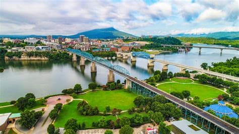 Chattanooga Tennessee River with Walnut Street Bridge
