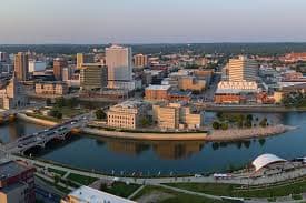 Cedar Rapids Iowa downtown